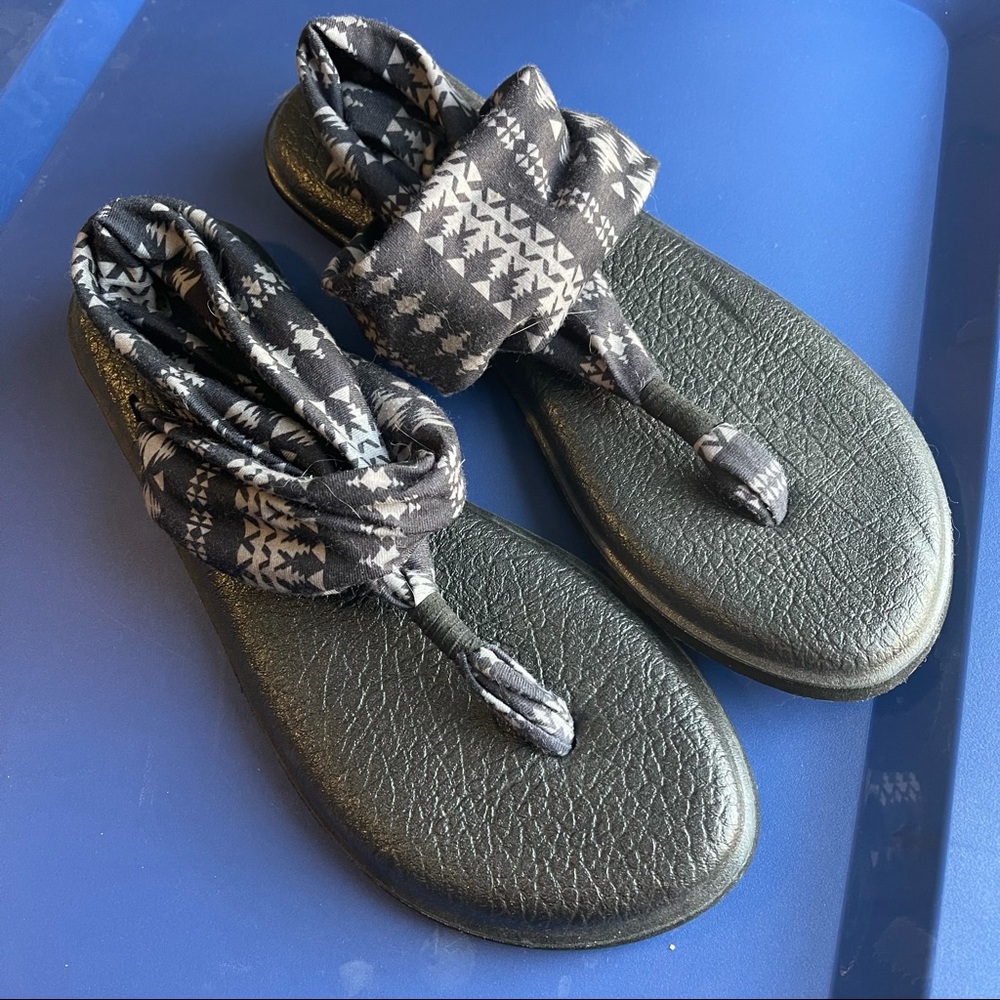 Tribal Sanuk Sandals
